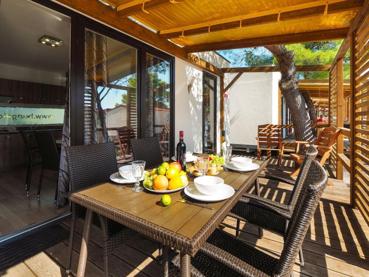 Mediteran Travel Mobile Homes Solaris Brodarica  Exterior photo
